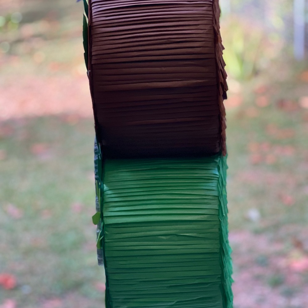 Dinosaur-Themed Party Decoration with Green and Brown Accents - Picture 6 of 10